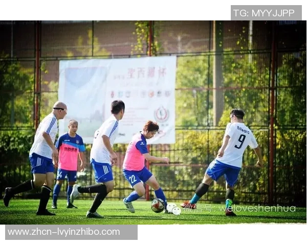 足球升级之路:从业余到职业的蜕变与挑战 足球升级之路:从业余到职业的蜕变与挑战